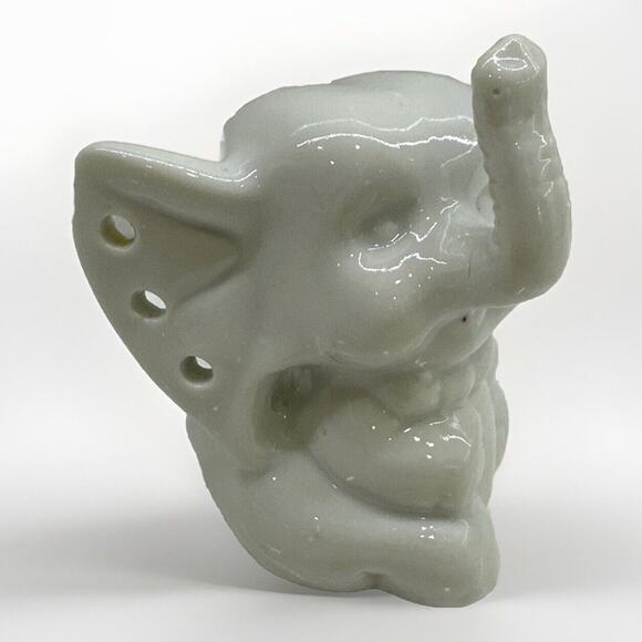 Unbranded Other - Vintage 70s White Porcelain Baby Elephant Earring Holder 3" Figurine Stand